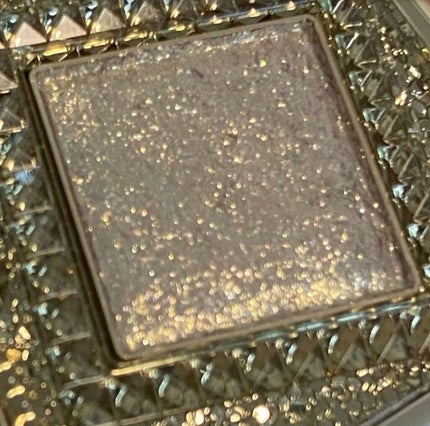 エレガンス ヌーヴェル アイズ/Elégance/アイシャドウパレットを使ったクチコミ(7枚目)