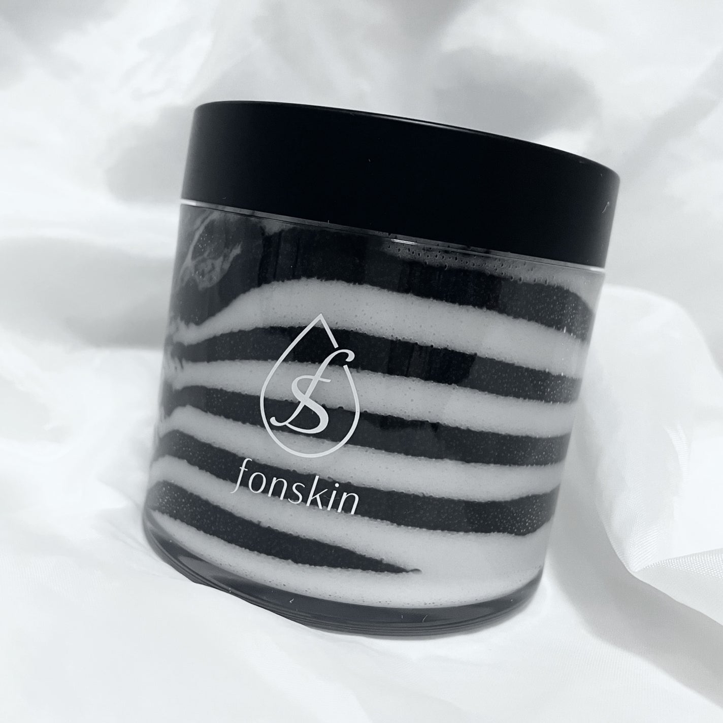 ソルシアボディスクラブ/fonskin/ボディスクラブを使ったクチコミ(4枚目)