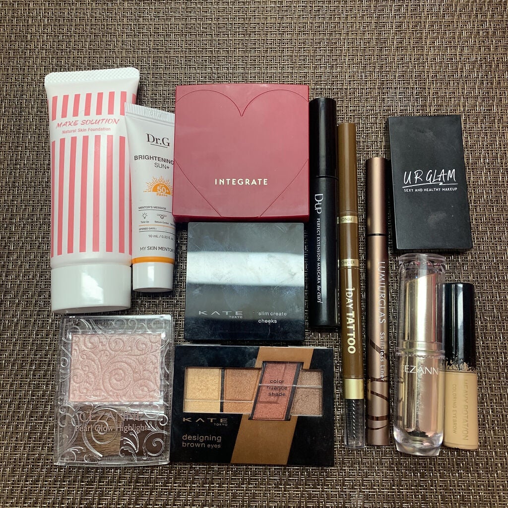 ラスティンググロスリップ/CEZANNE/口紅を使ったクチコミ(4枚目)