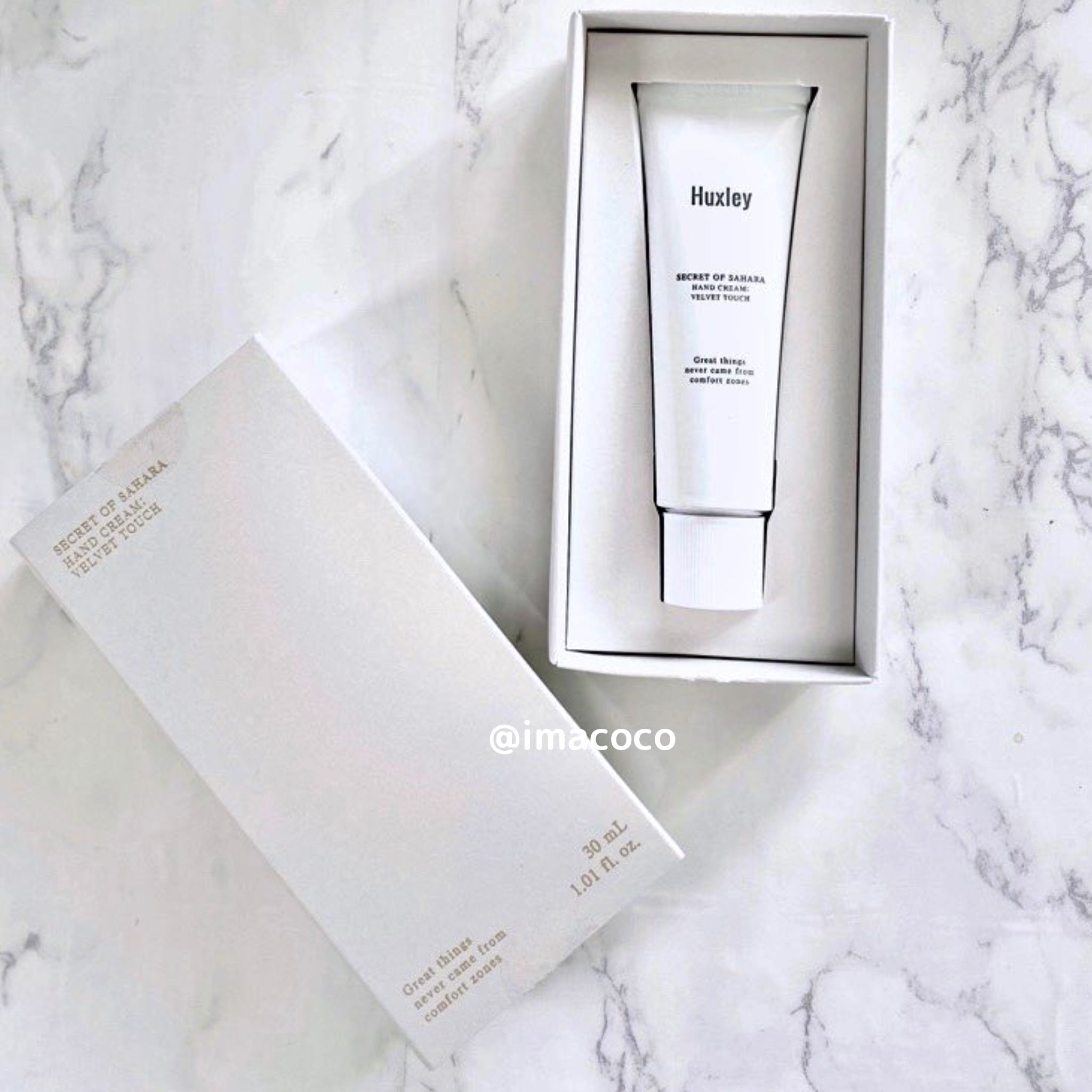 期間限定で500円になるよー❤️

田中みな実さんも愛用の
サボテンシードオイルで
有名な韓国コスメ

Huxley

良い香りでしっとり潤うのに
ベタベタしない
ハンドクリームを
お求めの方にすごくおすすめ。

✅韓国のアットコスメ

2