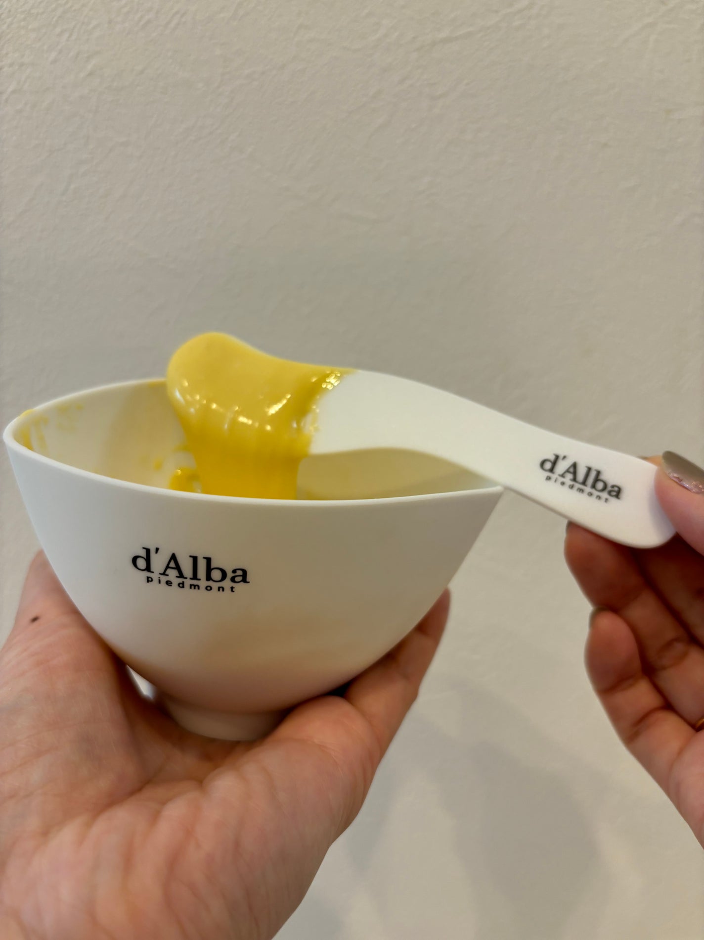 WHITE TRUFFLE SERUM & CREAM MODELING MASK/ダルバ/その他スキンケアを使ったクチコミ(3枚目)