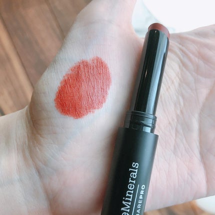 NiCO*フォロバ100 on LIPS 「ベアプロロングウェアリップスティックナツメグベアミネラルさんの..」(4枚目)