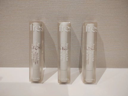 mcgroupakiko on LIPS 「気分やその日のファッションによってメイクやコスメポーチも変える..」(10枚目)