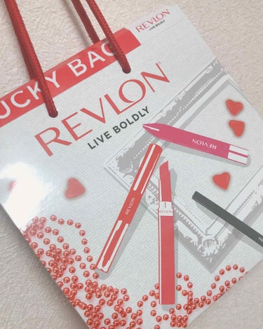 #レブロン さんの#Revlon LUCKYBAC ドン・キホーテで買いました！
￥2000

中身紹介＆レビュー
☟☟☟

レブロン ユース エフエックス
フィル+ブラー ファンデーション 150
￥