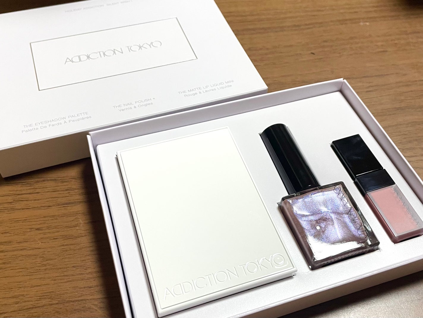 ホリデー アディクション サイレント ウィッシュⅠ/ADDICTION/メイクアップキットを使ったクチコミ(2枚目)