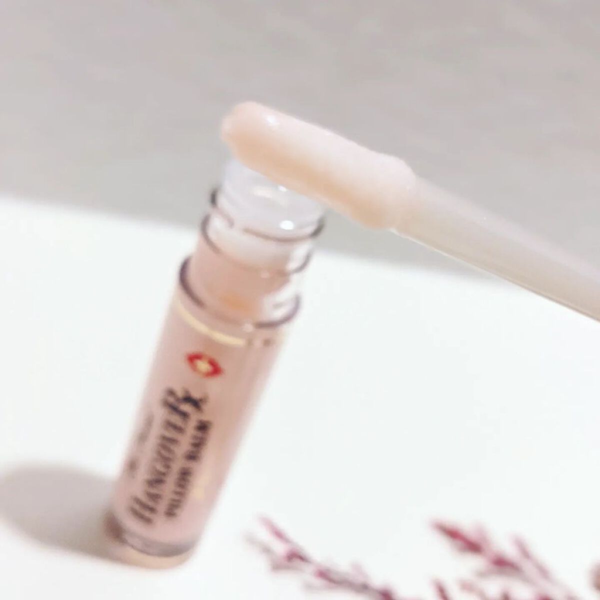 ～トゥー フェイスド ハングオーバー～ ピロー バーム リップ トリートメント/Too Faced/リップ美容液を使ったクチコミ（3枚目）