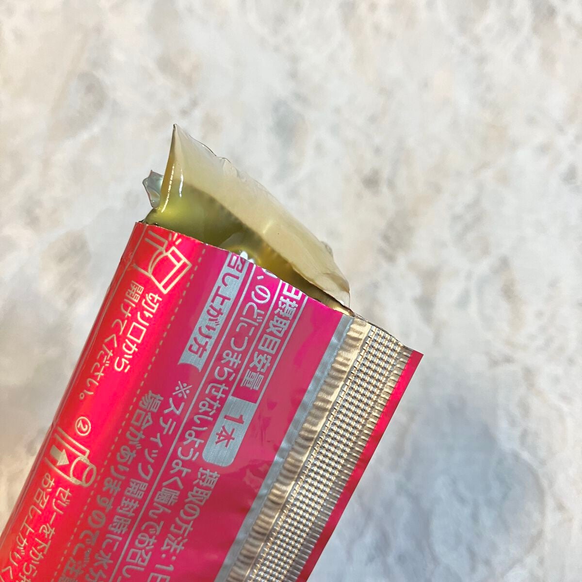 ディープチャージ コラーゲン スティックゼリー/ファンケル/美容サプリメントを使ったクチコミ(2枚目)