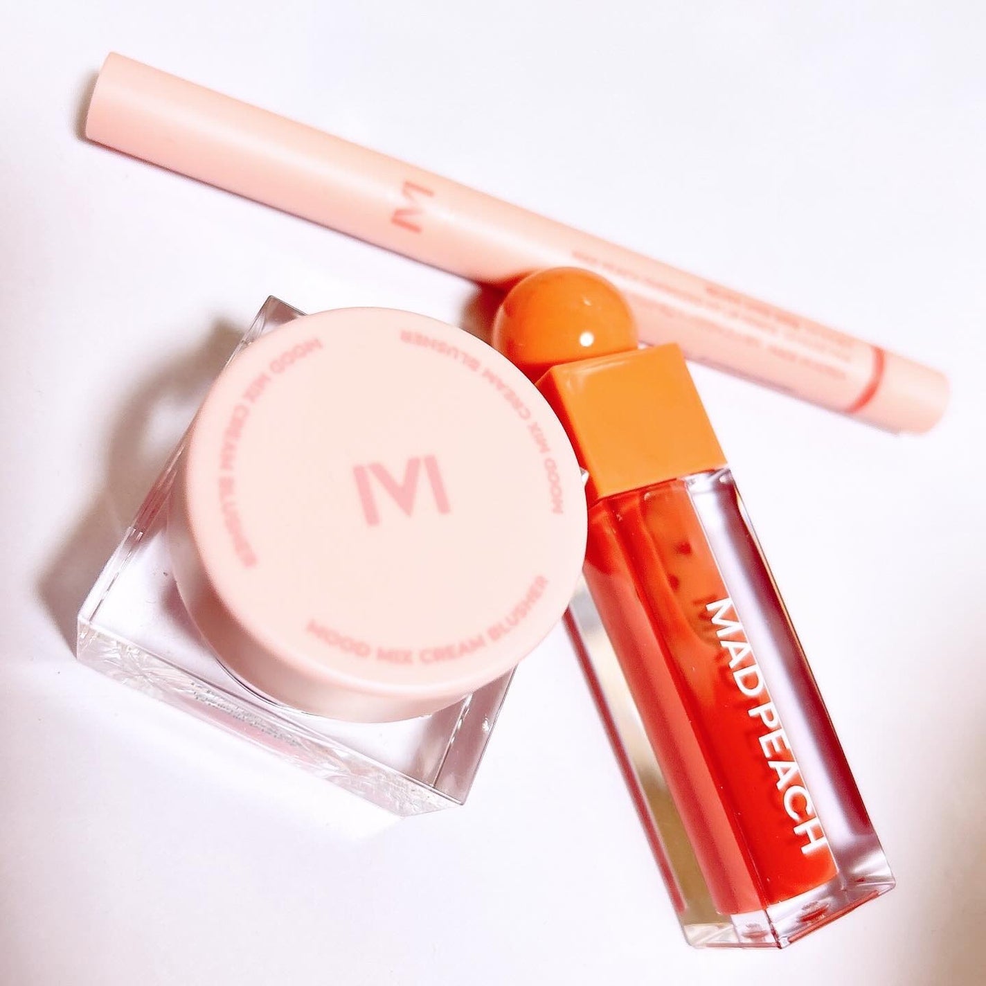 マッドピーチグロウフィットムードグロス/MAD PEACH/リップグロスを使ったクチコミ(2枚目)