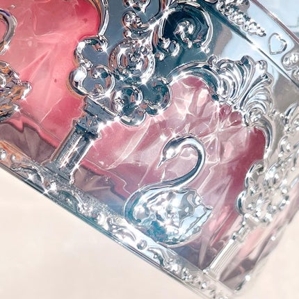 フラワーノーズスワンバレエシリーズ アイシャドウパレット/FlowerKnows/アイシャドウパレットを使ったクチコミ(4枚目)