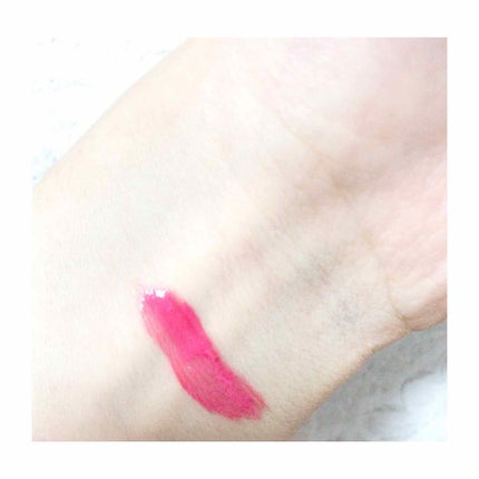 ヴォリュプテ ウォーター カラーバーム/YVES SAINT LAURENT BEAUTE/口紅を使ったクチコミ(2枚目)