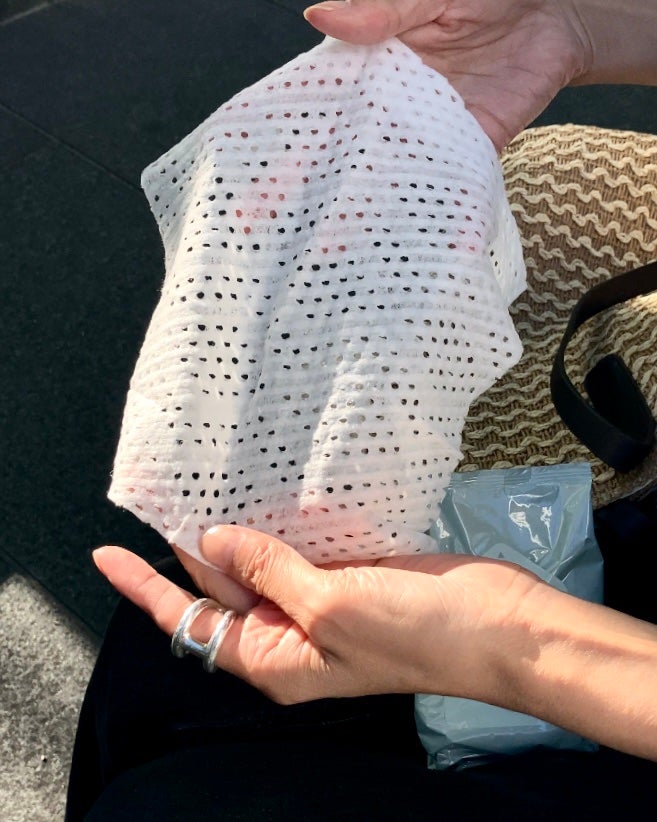 メリット ドライシャンプーシート さらっと髪まとまるタイプ/メリット/ドライシャンプーを使ったクチコミ(2枚目)