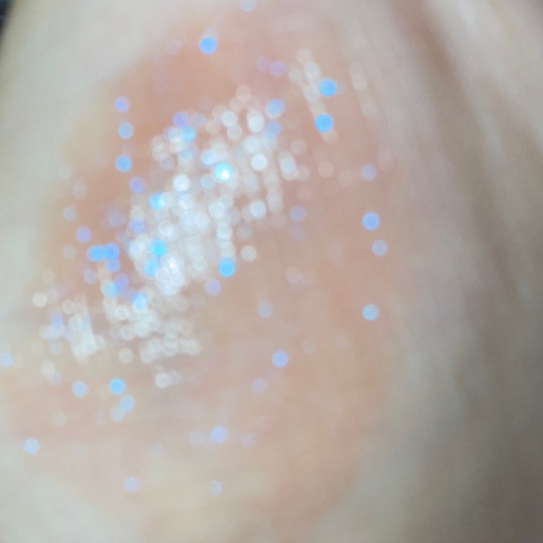 リップコンフォートオイル/CLARINS/リップグロスを使ったクチコミ(3枚目)