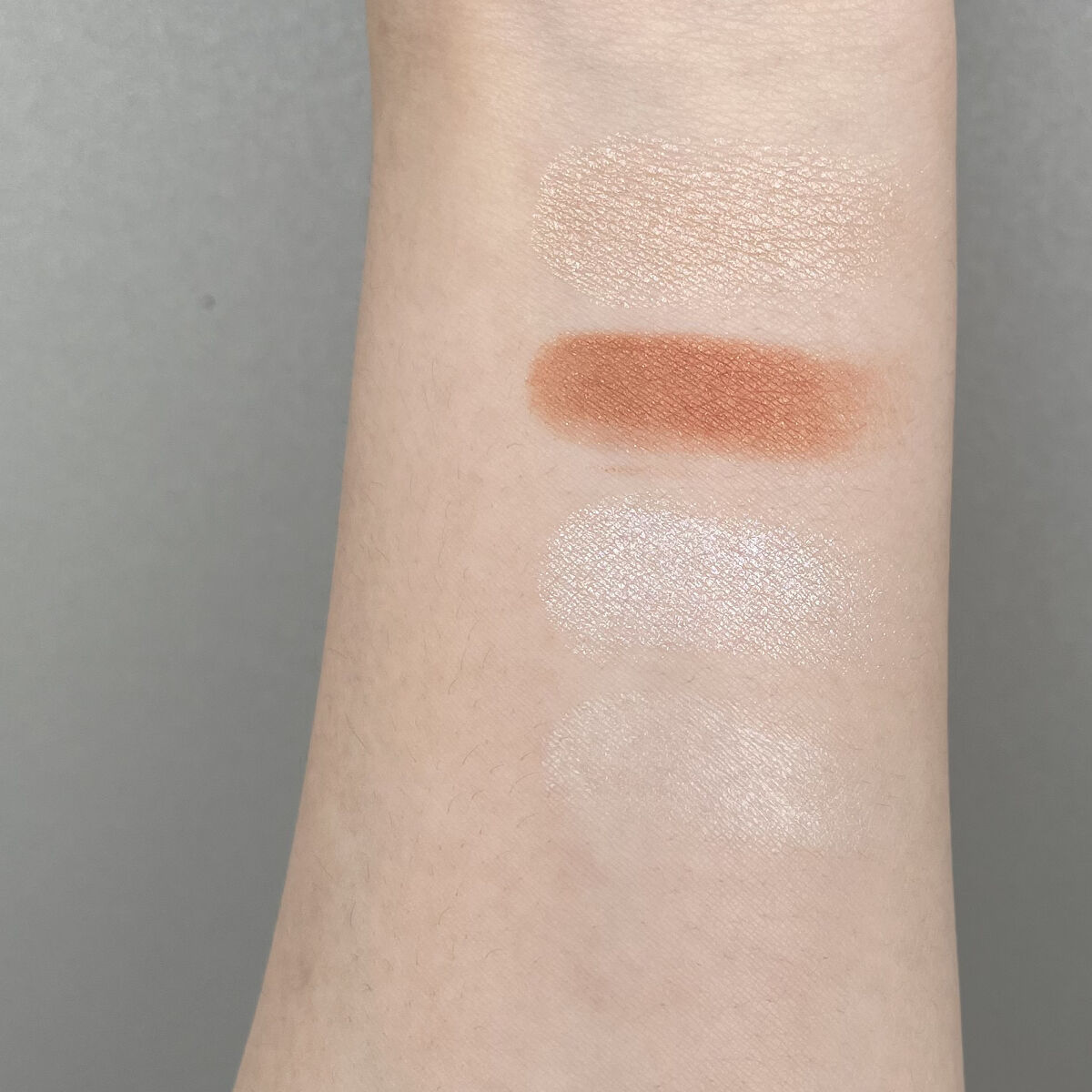 THE アイパレR/b idol/アイシャドウパレットを使ったクチコミ（2枚目）