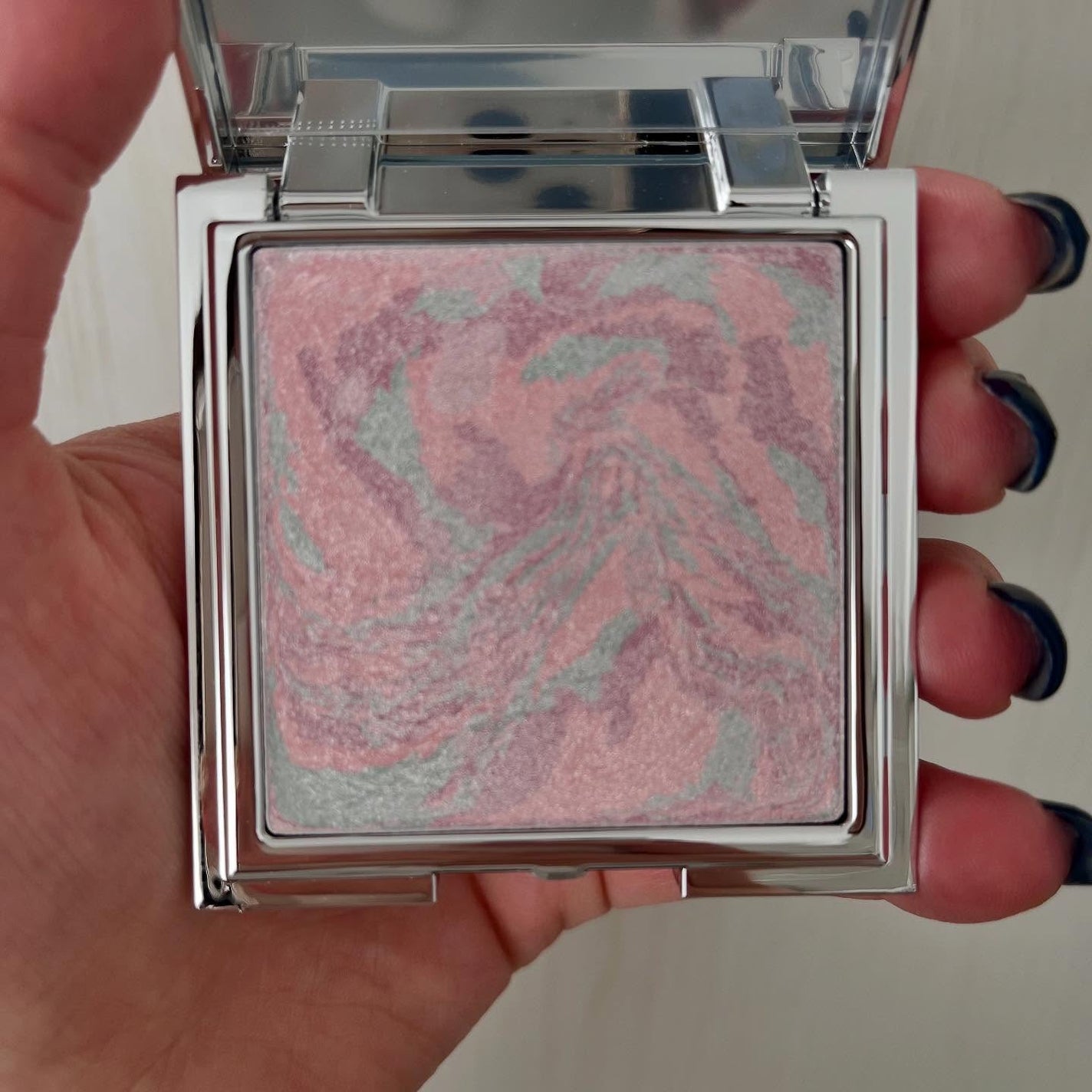 スキンルミナスハイライター/DEAR DAHLIA/パウダーハイライトを使ったクチコミ(4枚目)