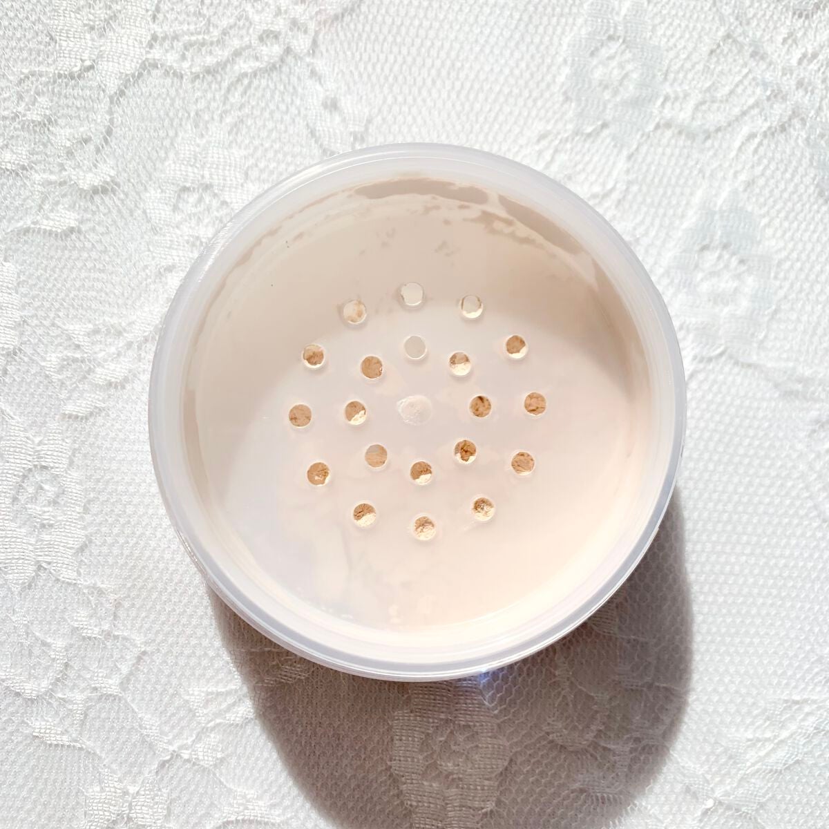 モイストラボ ルースパウダー/Moist Labo/ルースパウダーを使ったクチコミ(4枚目)