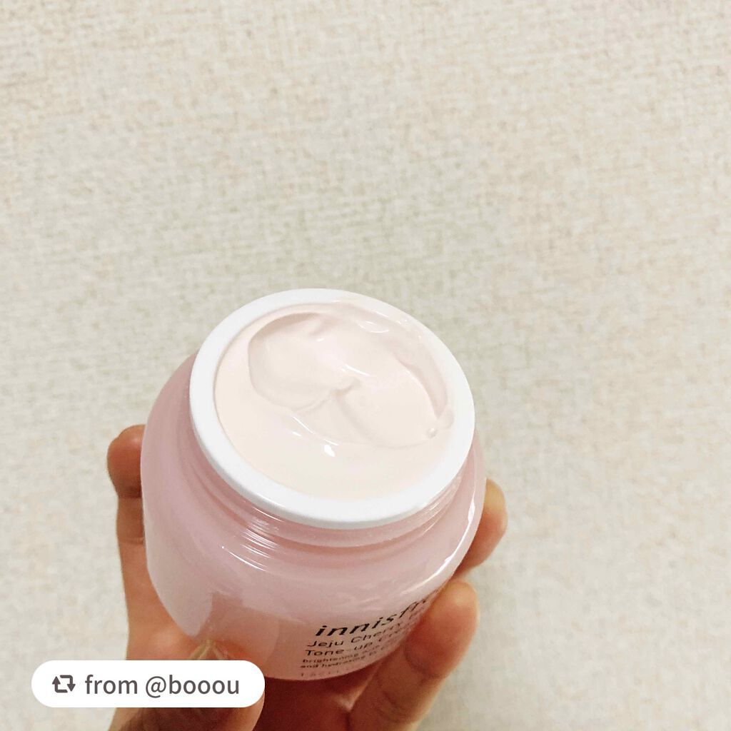 チェジュ チェリーブロッサム トーンアップクリーム/innisfree/化粧下地を使ったクチコミ(2枚目)