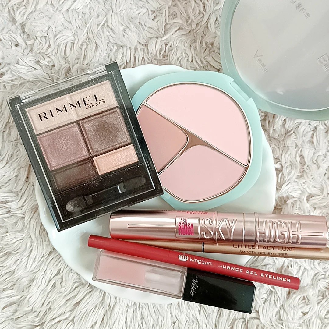 ソフトブラーリングアイパレット/wakemake/アイシャドウパレットを使ったクチコミ（3枚目）