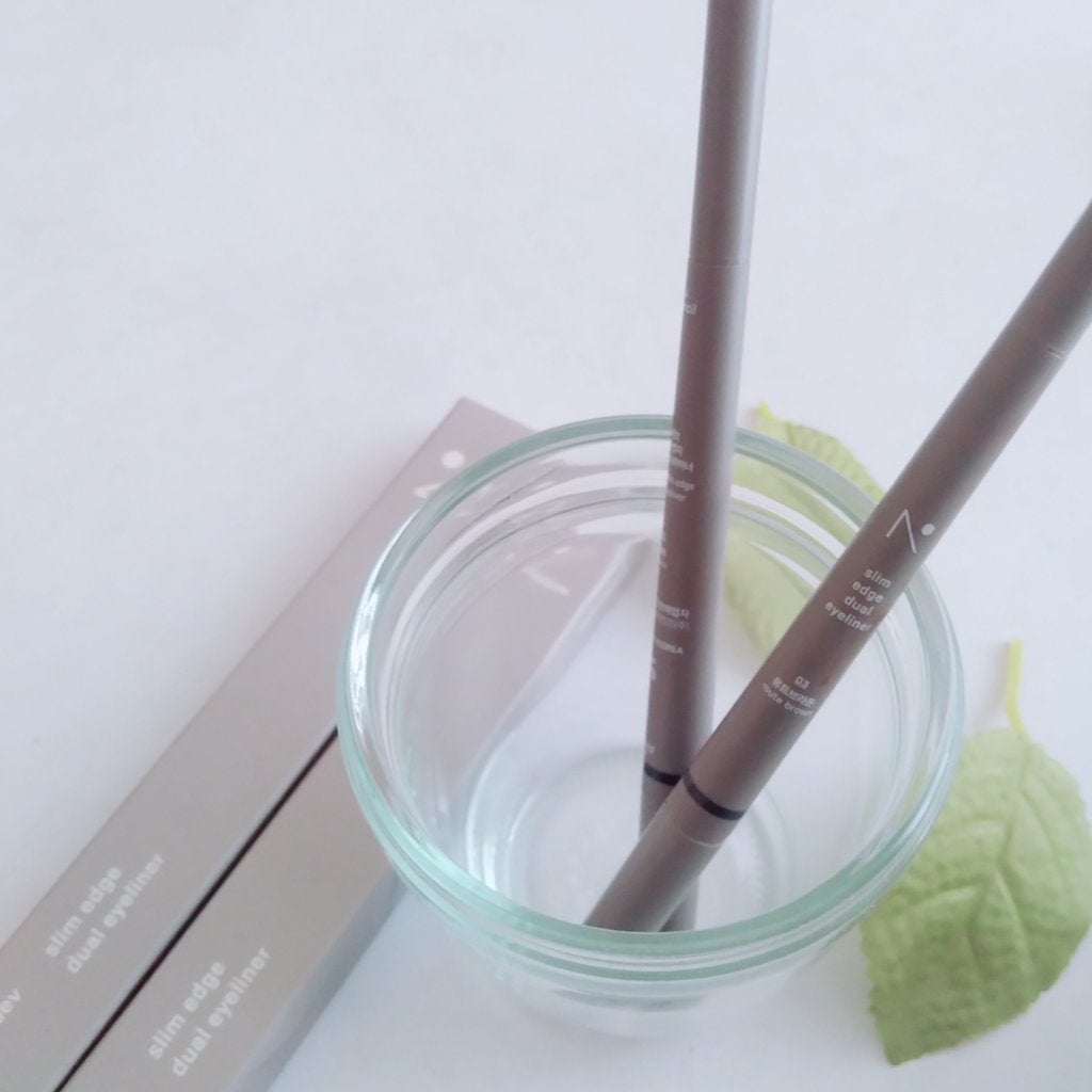 スリムエッジデュアルアイライナー/nobev/リキッドアイライナーを使ったクチコミ(2枚目)