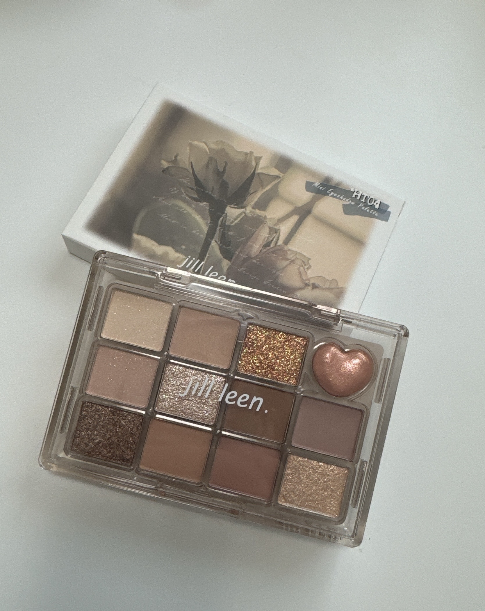 シャイニング12色ミニアイシャドウパレット HT04/jill leen./アイシャドウパレットを使ったクチコミ（2枚目）
