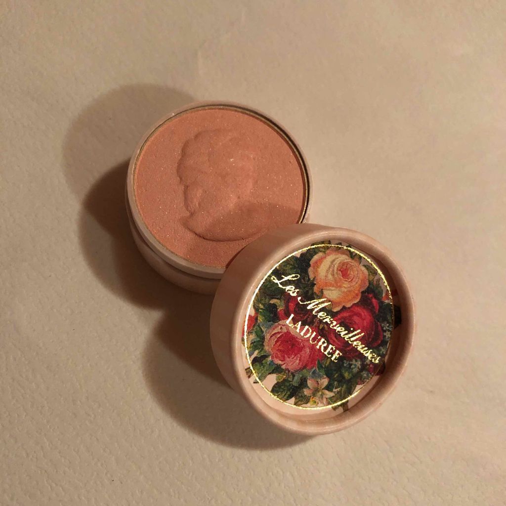 ミニ プレスト チークカラー/レ・メルヴェイユーズ ラデュレ/パウダーチークを使ったクチコミ（2枚目）