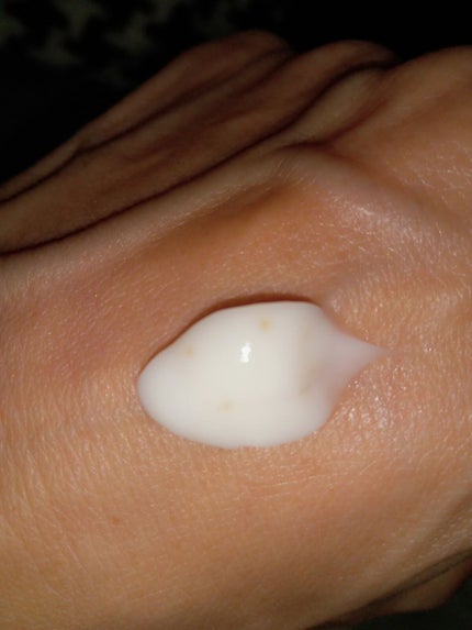 ナイトリニューハンドクリーム/コエンリッチQ10/ハンドクリームを使ったクチコミ(2枚目)