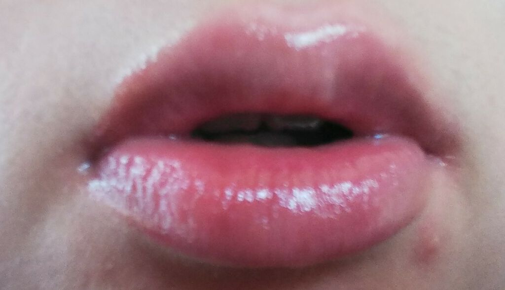 レブロン キス グロウ バーム N/REVLON/口紅を使ったクチコミ(4枚目)