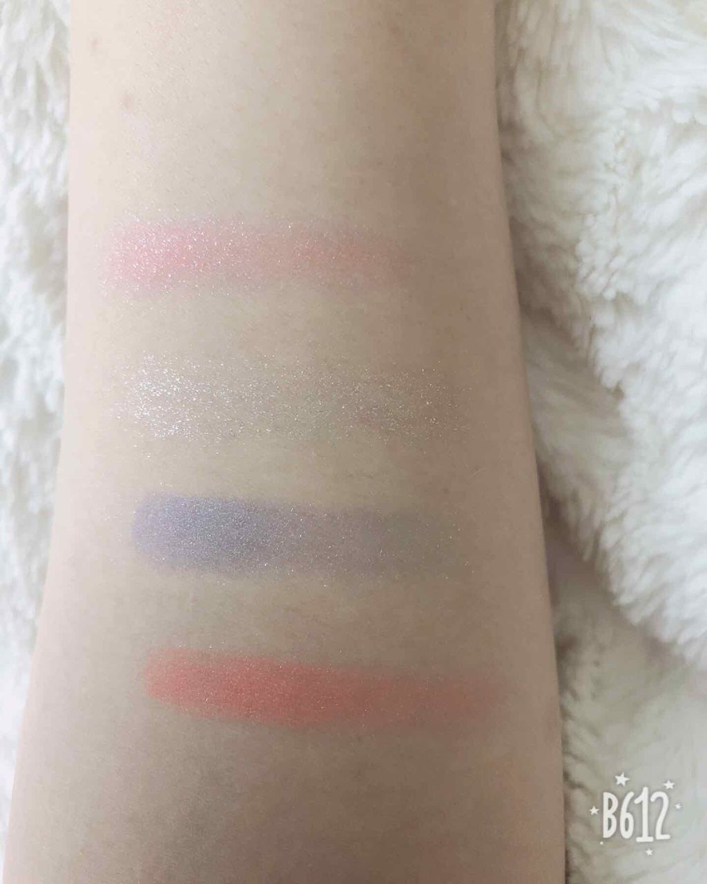 プリズム パウダーアイカラー/リンメル ロンドン/単色アイシャドウを使ったクチコミ(2枚目)