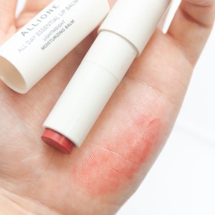 オールデイエッセンシャルリップバーム/ALLIONE/リップバームを使ったクチコミ(2枚目)