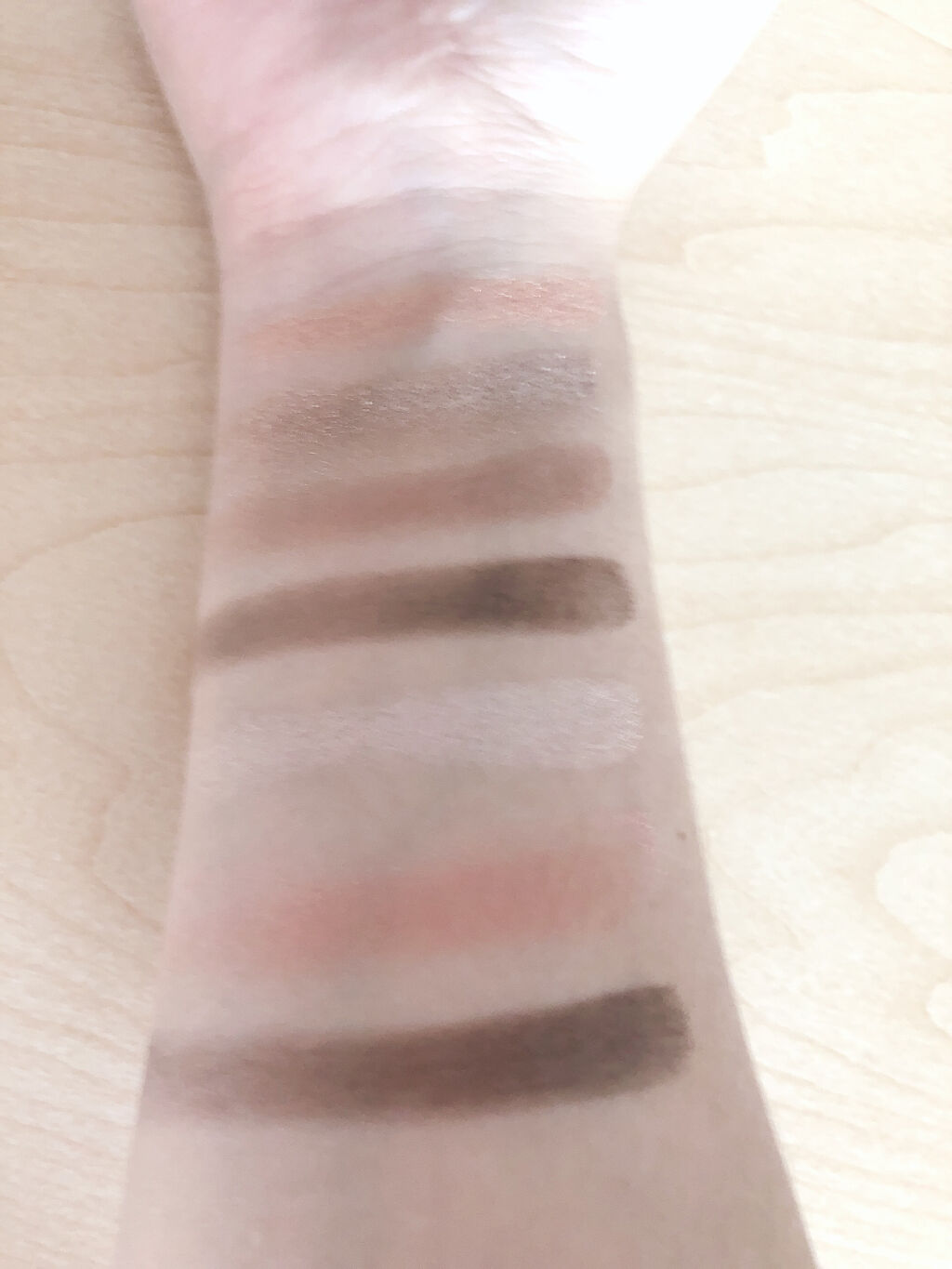 スイーツコレクション/マリブビューティー/アイシャドウパレットを使ったクチコミ（3枚目）