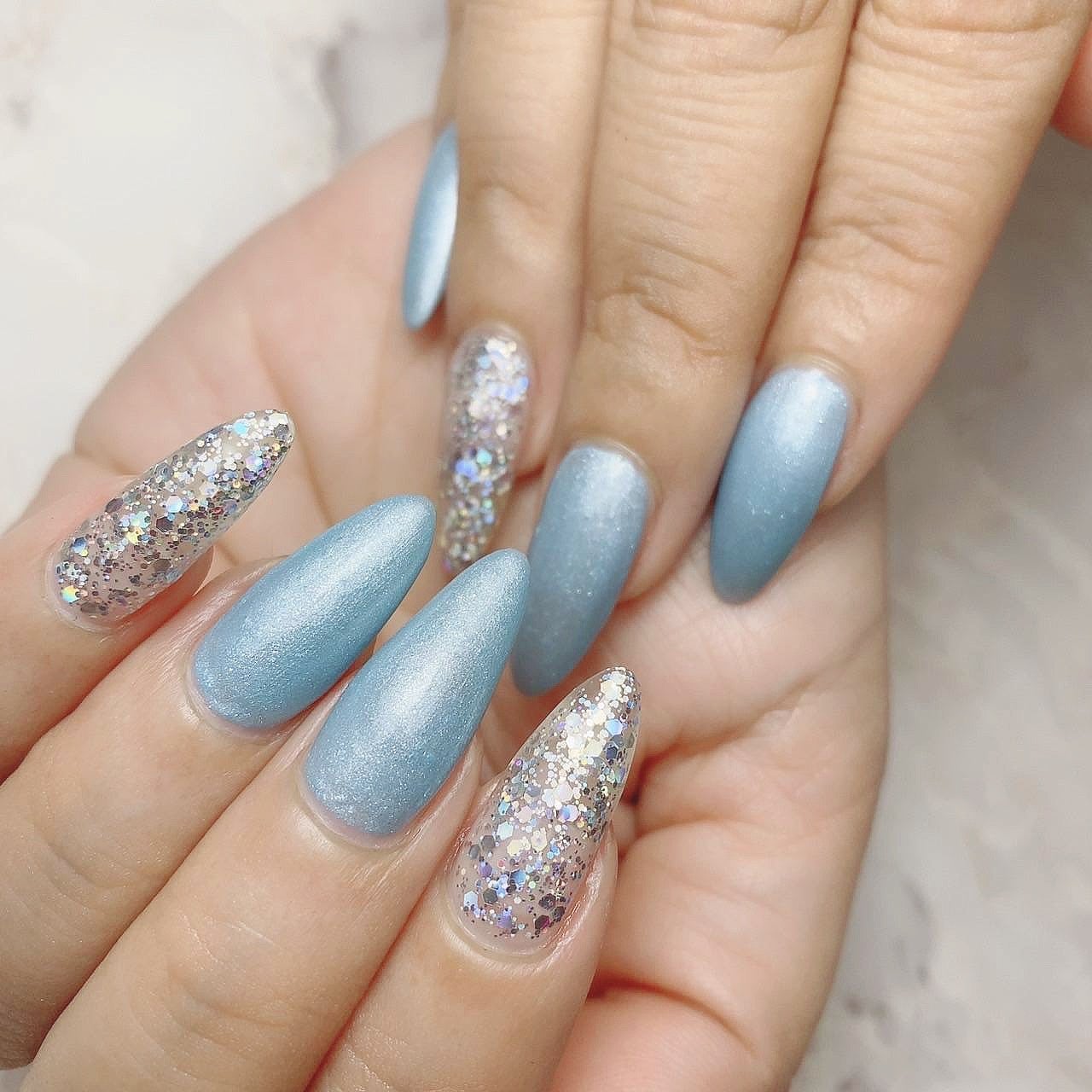 メイ on LIPS 「#ネイル#ジェルネイル#水色ネイル#ロングネイル#爽やかネイル..」(2枚目)