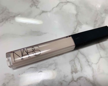 ラディアントクリーミーコンシーラー/NARS/コンシーラーを使ったクチコミ（2枚目）