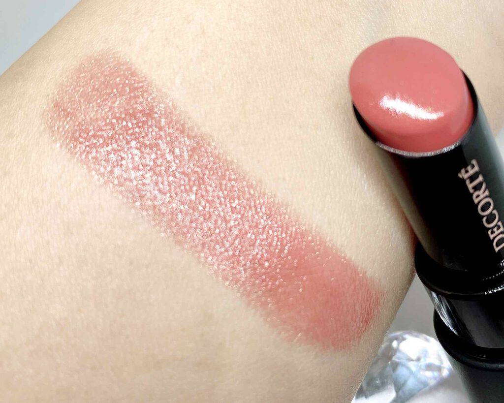 かぽ on LIPS 「コスメデコルテザルージュBE857こちらは、コスメデコルテの艶..」(3枚目)