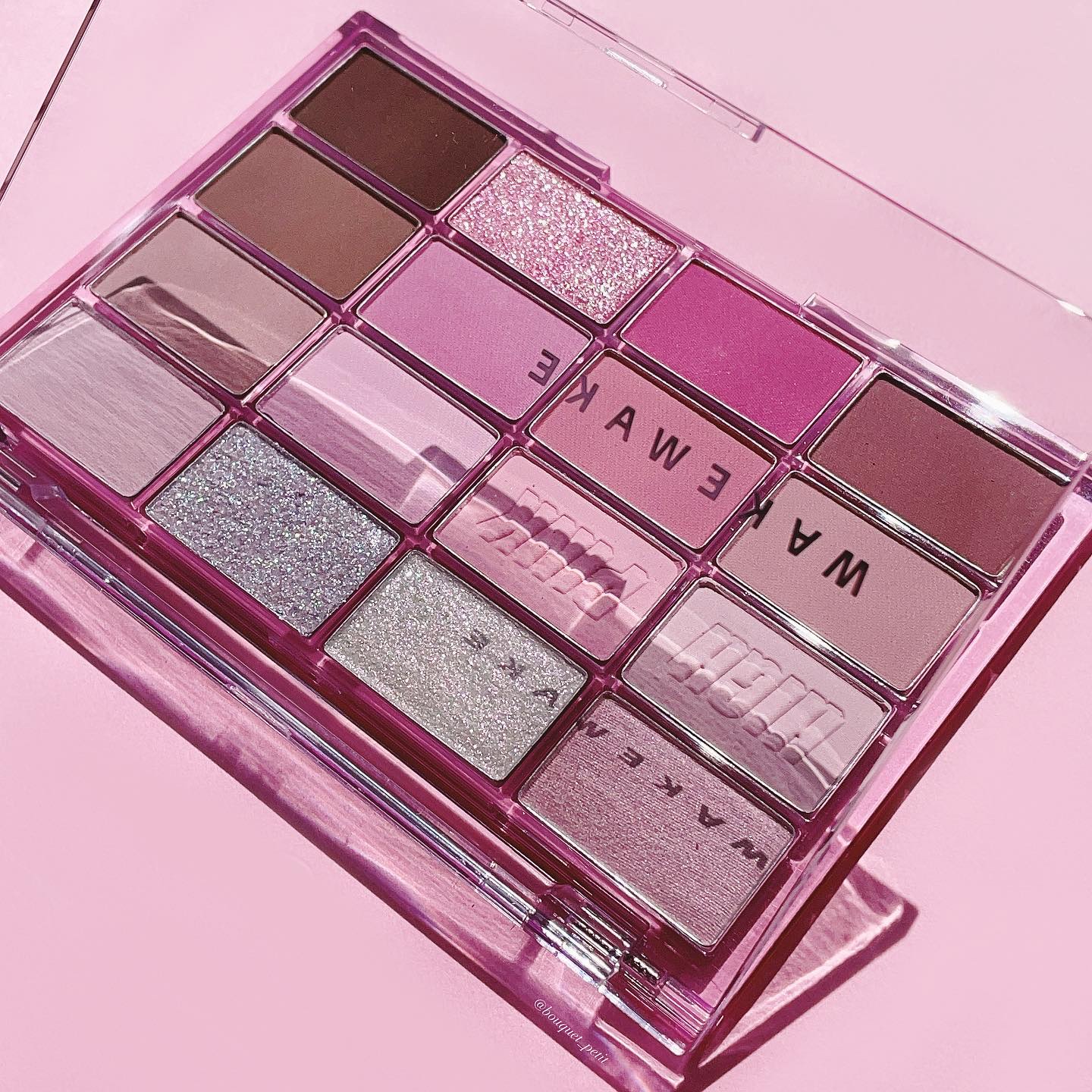 ソフトブラーリングアイパレット/wakemake/アイシャドウパレットを使ったクチコミ（1枚目）