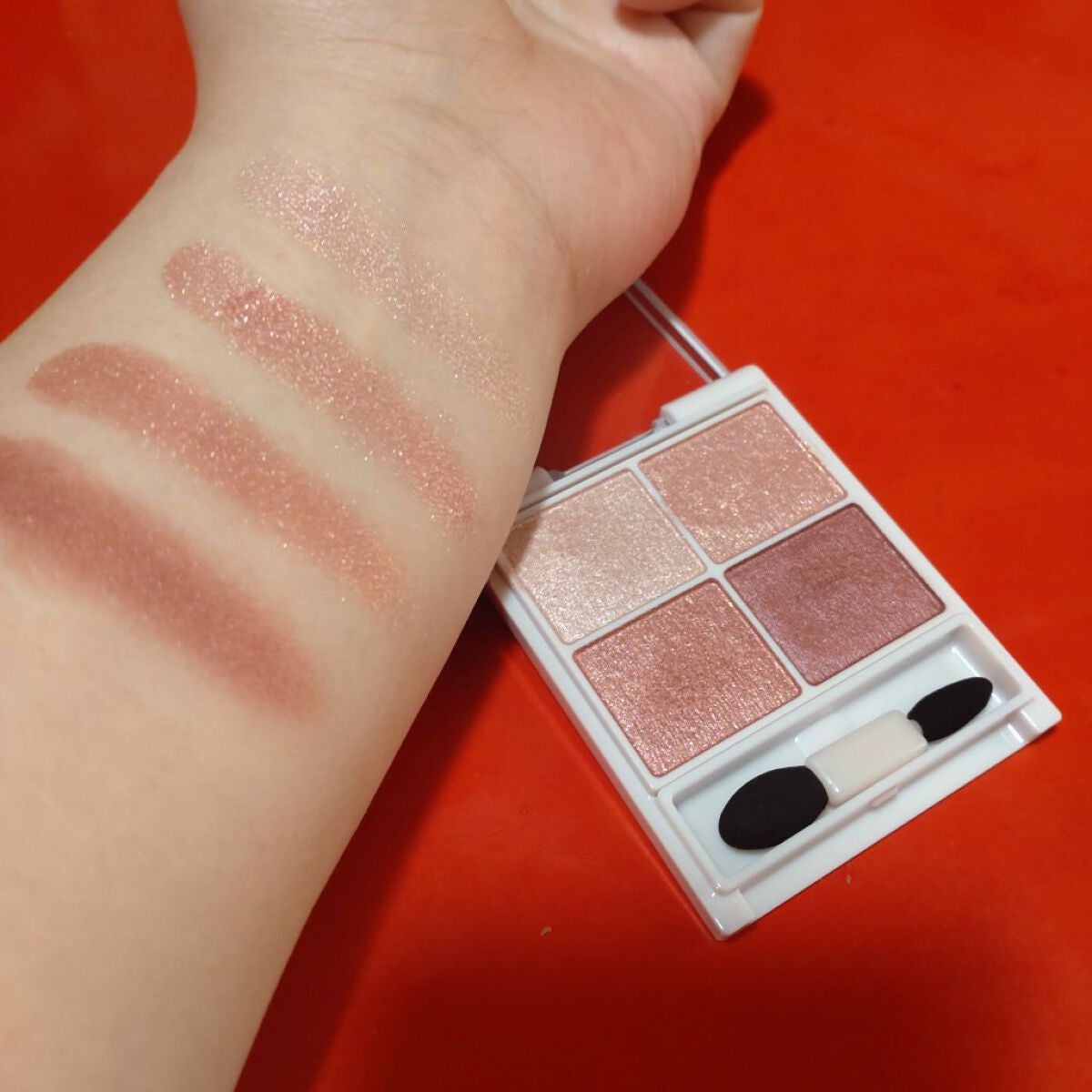 シルキースフレアイズ/キャンメイク/アイシャドウパレットを使ったクチコミ(7枚目)