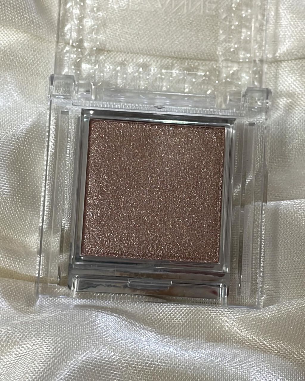 シングルカラーアイシャドウ/CEZANNE/単色アイシャドウを使ったクチコミ(3枚目)