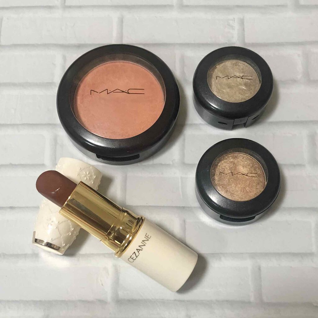 スモール アイシャドウ レトロスペック/M・A・C/単色アイシャドウを使ったクチコミ（2枚目）