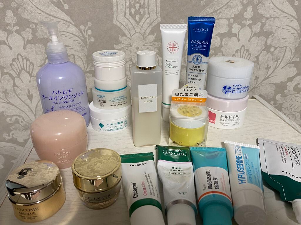 rsl on LIPS 「今持ってるスキンケアです😨(自分の肌に合うスキンケア探し中)1..」(6枚目)