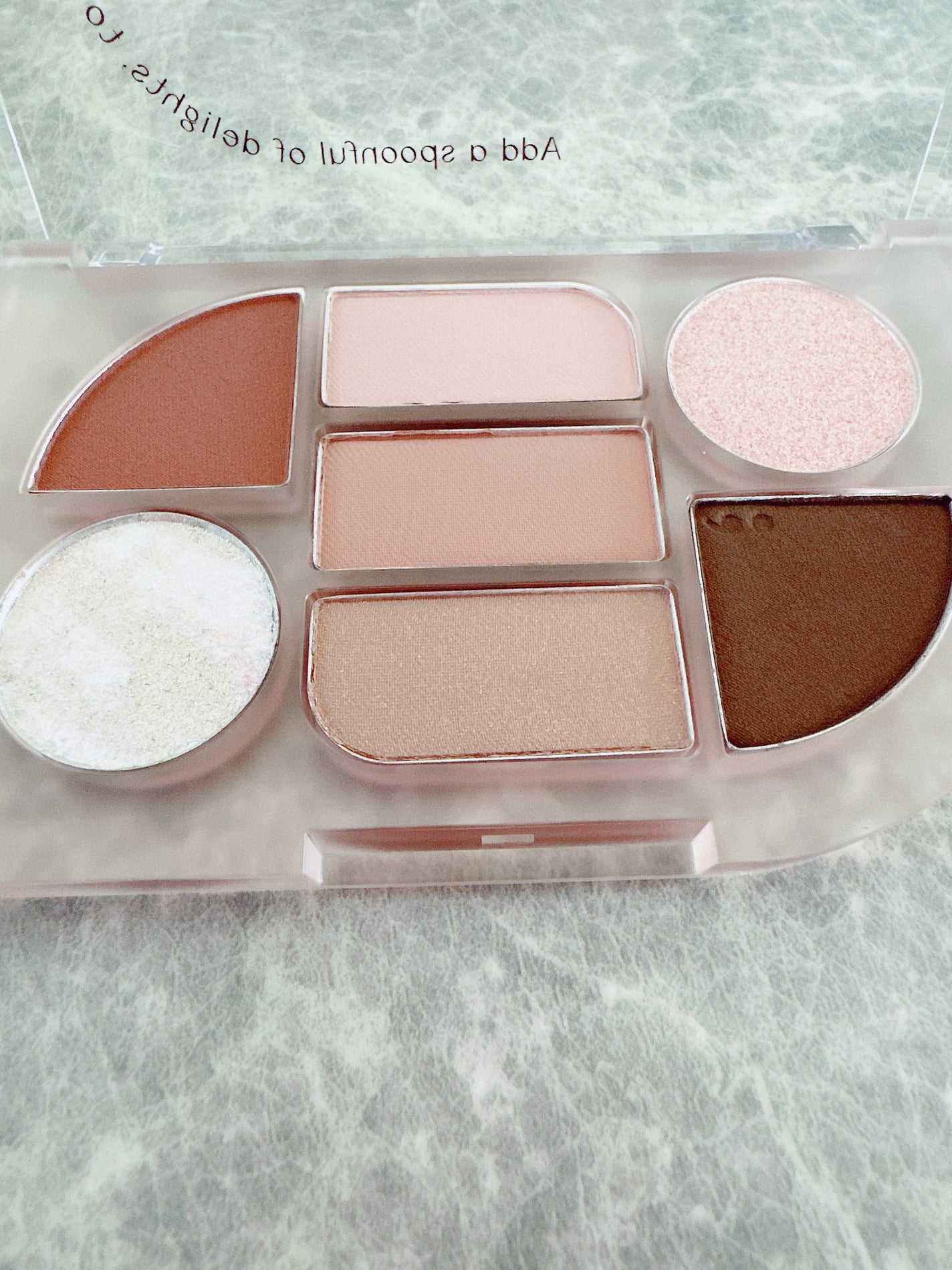 シンプレイン アイパレット/Sim;plain/アイシャドウパレットを使ったクチコミ(3枚目)