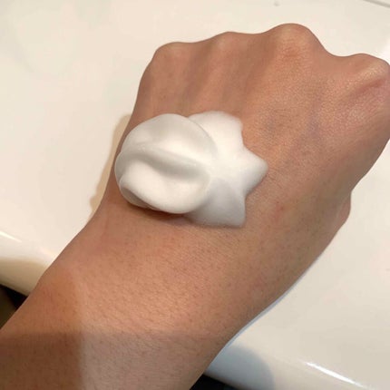 L'OCCITANE テ・アールグレイ シア シャワーホイップのクチコミ「L'OCCITANE
テ・アールグレイ シア シャワーホイップ
ロクシタンのクリスマス限定.....」(2枚目)