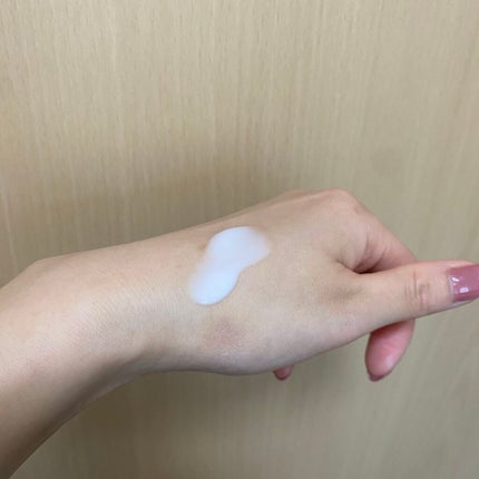 ドレススノー デイエマルジョン【医薬部外品】 /アテニア/乳液を使ったクチコミ(2枚目)