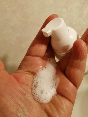 フェルゼアプレミアム 薬用泡の化粧水/フェルゼア/化粧水を使ったクチコミ（3枚目）