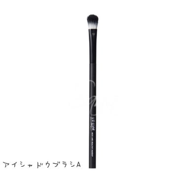 UR GLAM　CHEEK BRUSH/U R GLAM/メイクブラシを使ったクチコミ（3枚目）