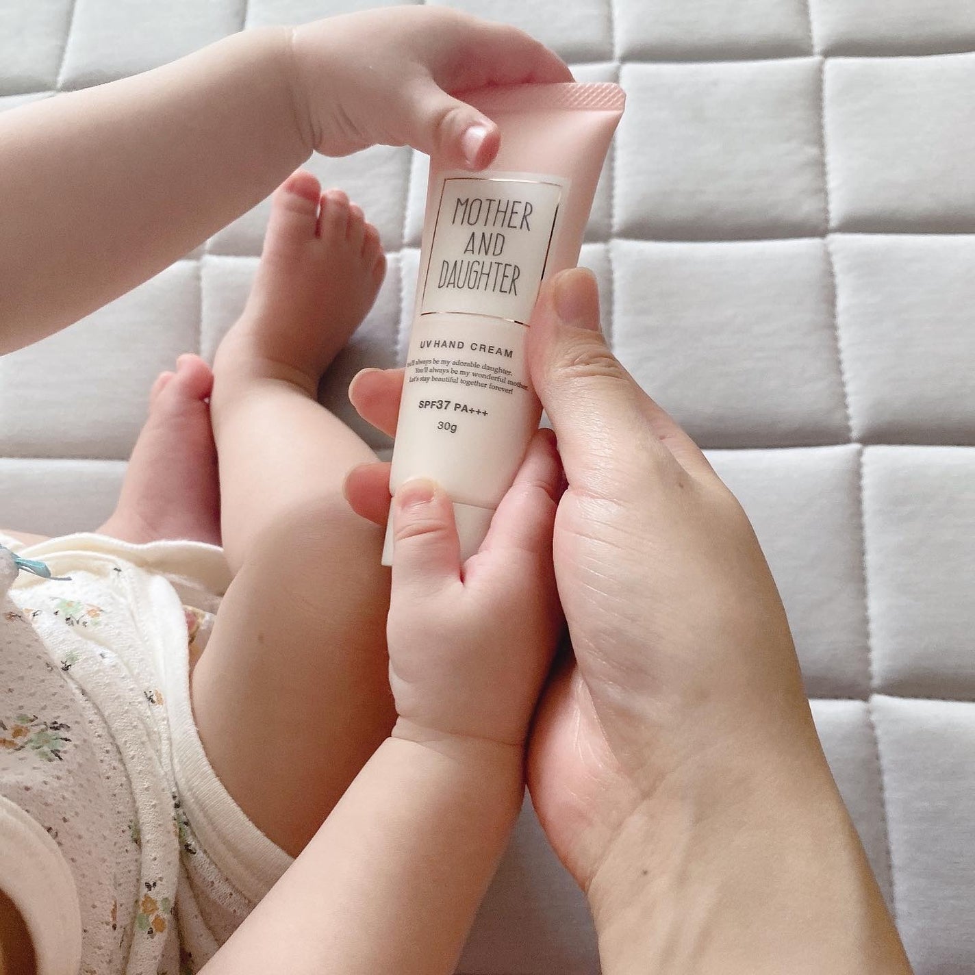 UVハンドクリームN SPF37 PA+++/Mother&Daughter/ハンドクリームを使ったクチコミ(1枚目)