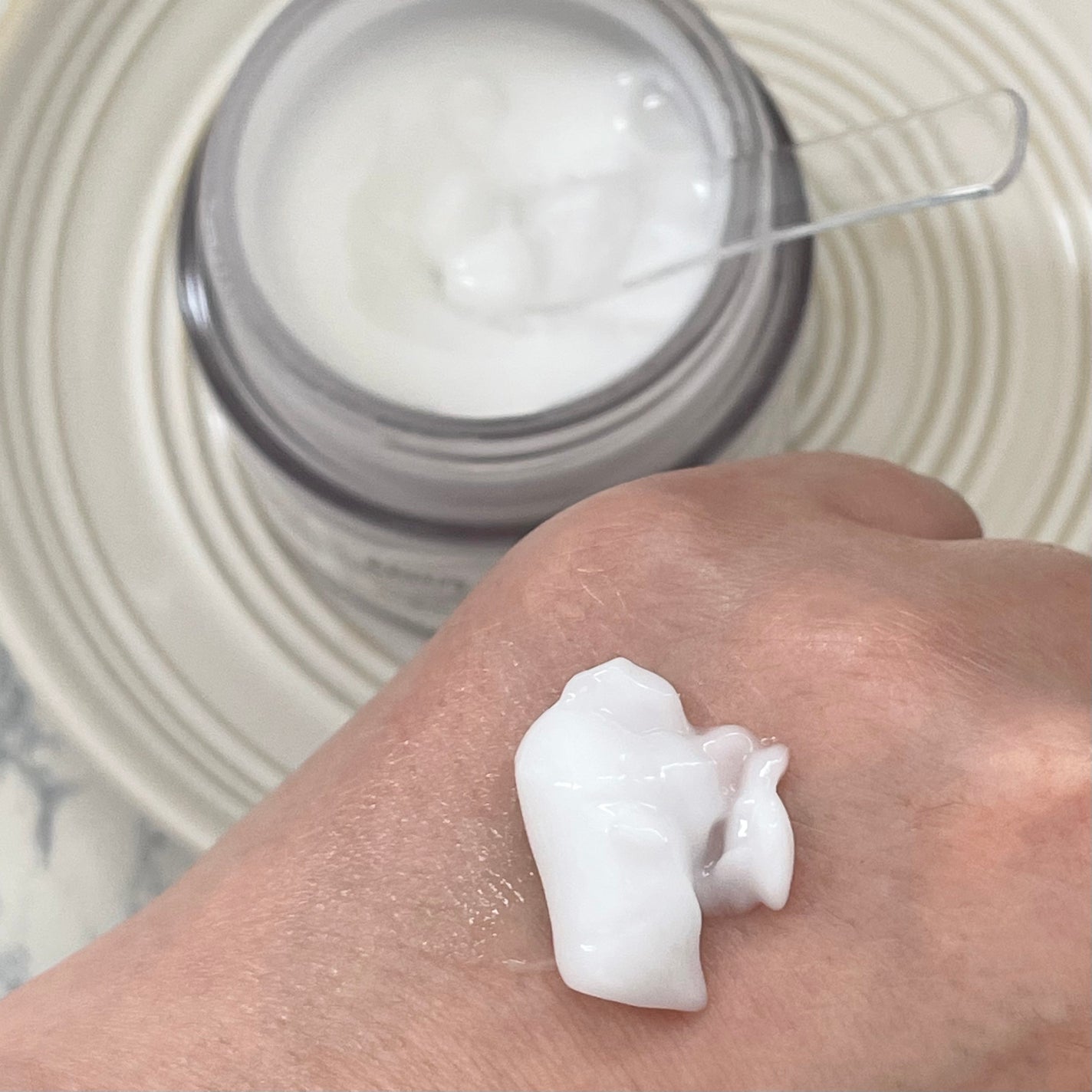 フレッシュリージュースドビタミンEマスク(90g)/Klairs/フェイスクリームを使ったクチコミ(4枚目)