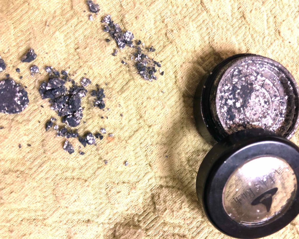 ヴィセ アヴァン シングルアイカラー/Visée/単色アイシャドウを使ったクチコミ（2枚目）