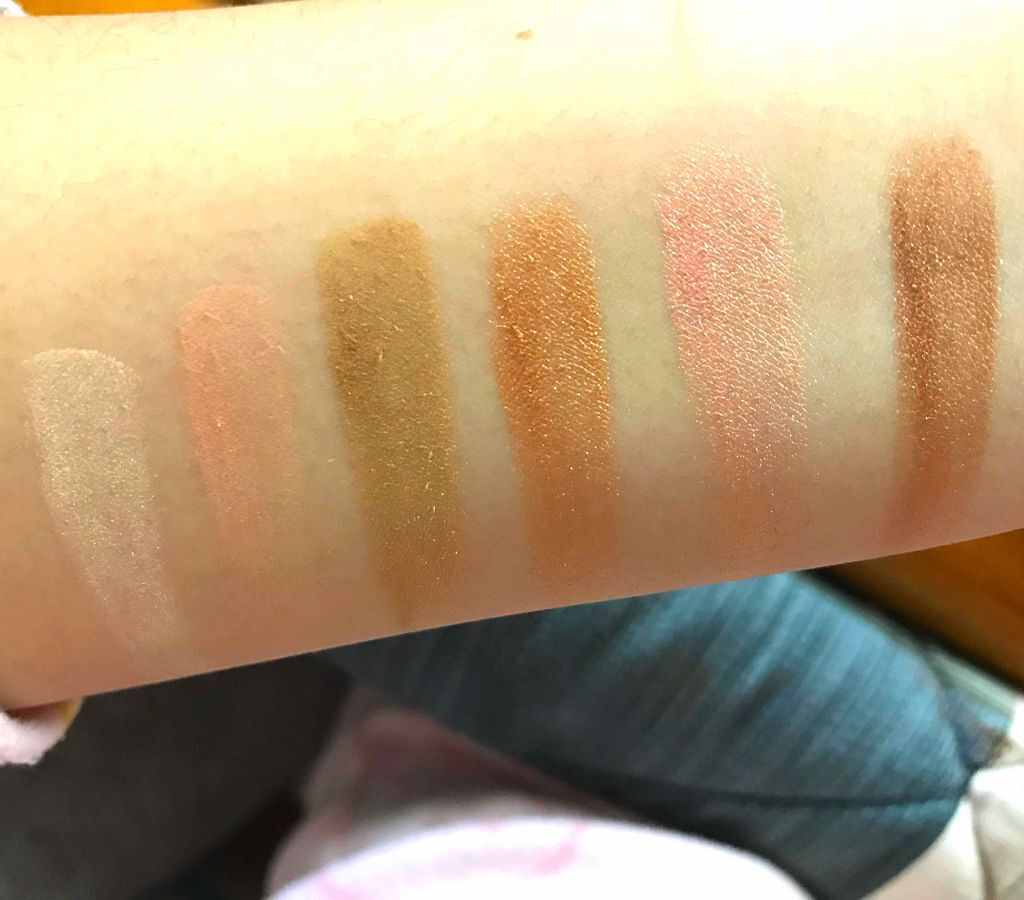 バレンタインボックス/VAVI MELLO/アイシャドウパレットを使ったクチコミ(2枚目)