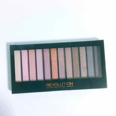 MAKEUP REVOLUTION redemption eye shadow paletteのクチコミ「【海外コスメ】Makeup Revolution London
左からIconic, Icon.....」（3枚目）