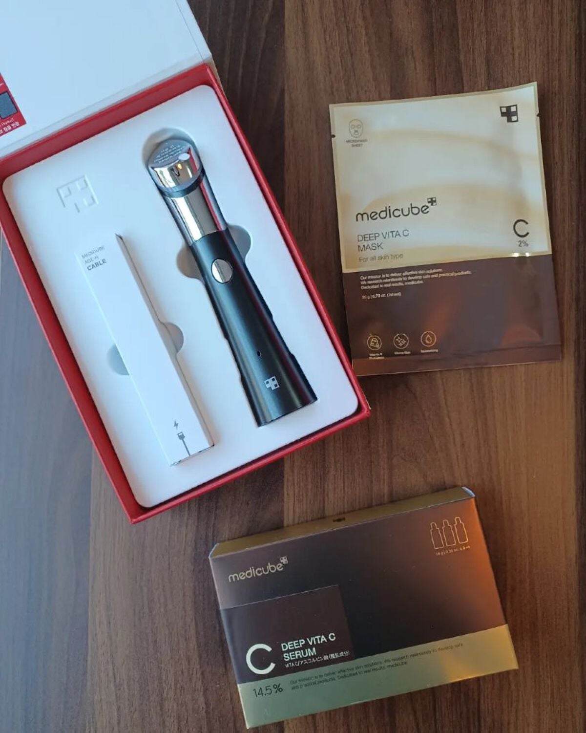 AGE-Rスキンブースターショット/MEDICUBE/美顔器・マッサージを使ったクチコミ(6枚目)