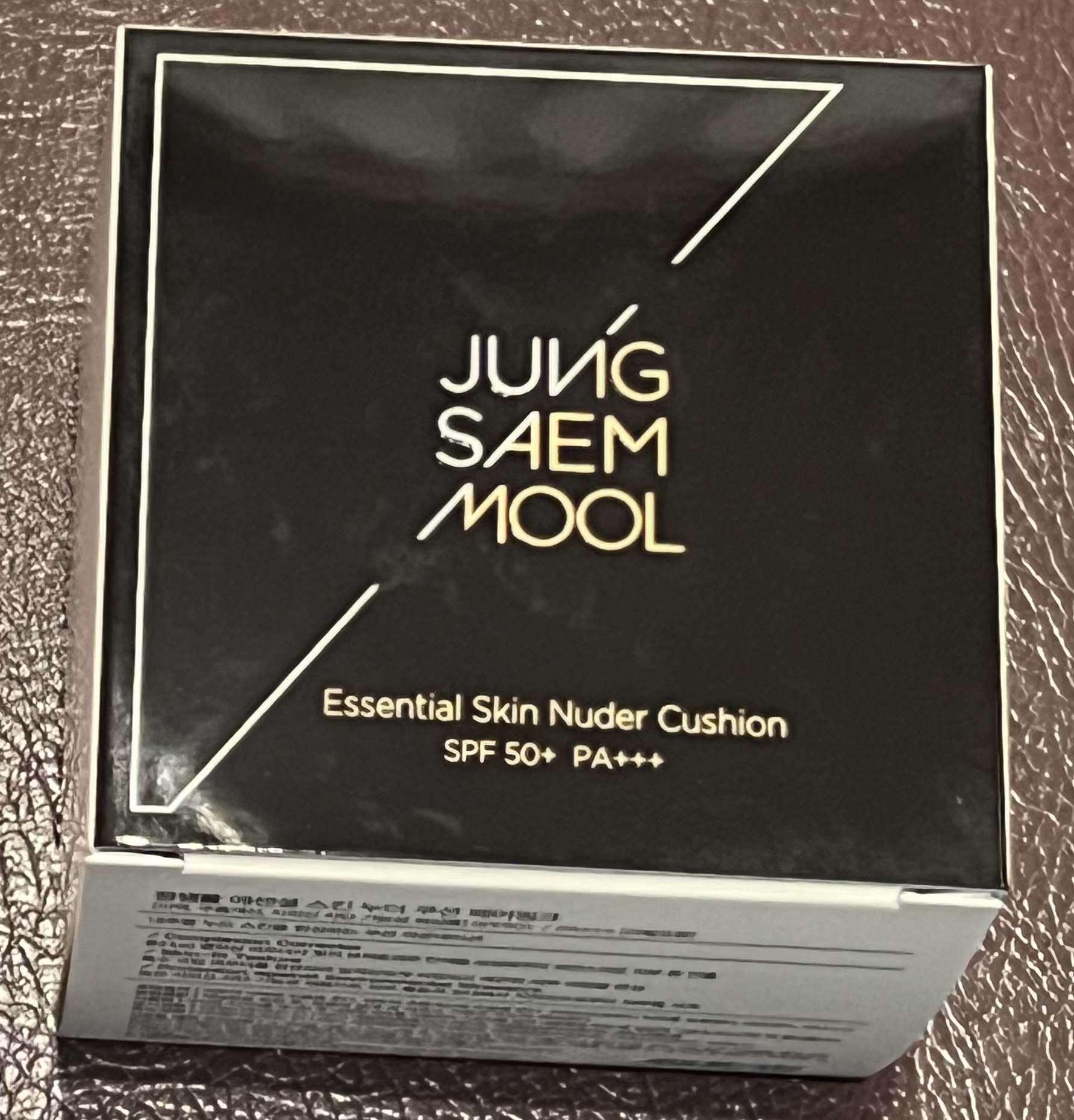 エッセンシャル スキン ヌーダー クッション/JUNG SAEM MOOL/クッションファンデーションを使ったクチコミ（3枚目）