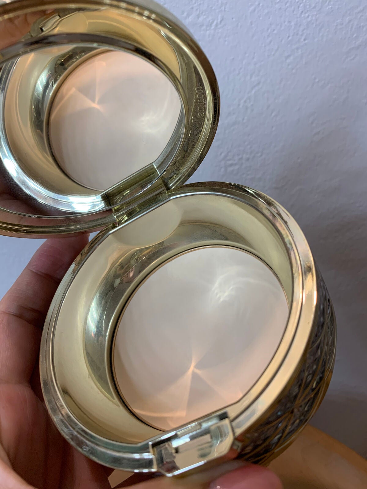 クリエイティブコンシーラーe/IPSA/パレットコンシーラーを使ったクチコミ(4枚目)